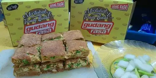 Martabak & Terang Bulan Gudang Rasa, Pettarani