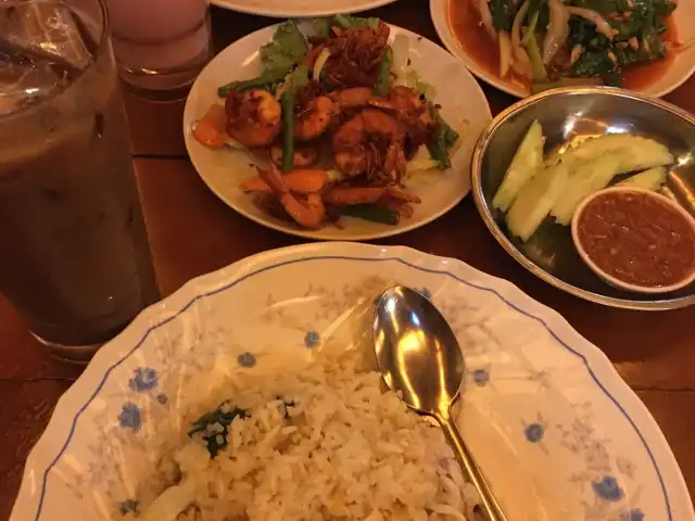 Bj Thai Seafood Food Photo 2