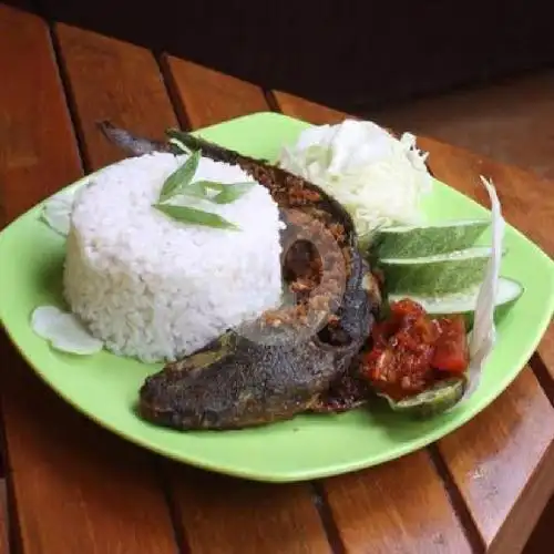 Gambar Makanan Pecel Ayam Lele Azura, Pasar Minggu 4