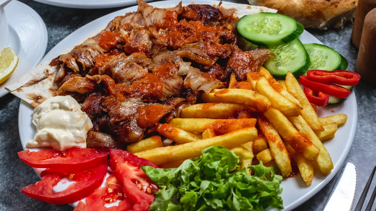 Meydan Katık Döner