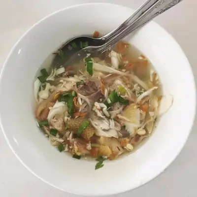 Sop Ayam Bu Sumirah