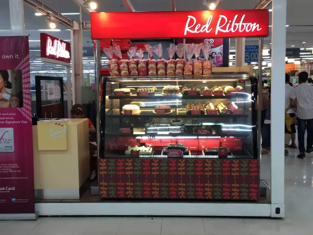 Red Ribbon Bake Shop Food Photo 11