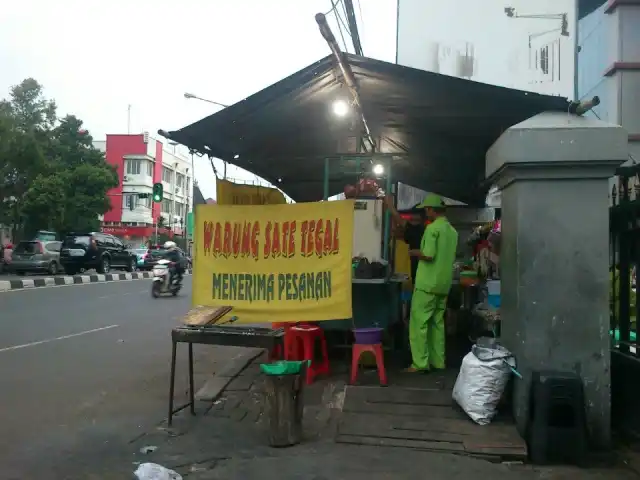 Gambar Makanan Warung Sate Tegal "LUMAYAN" 8