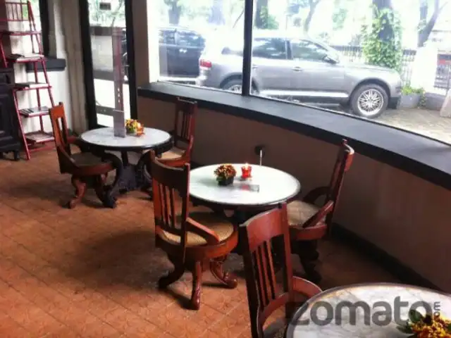 Gambar Makanan Tugu Kunstkring Bread & Coffee Corner 10