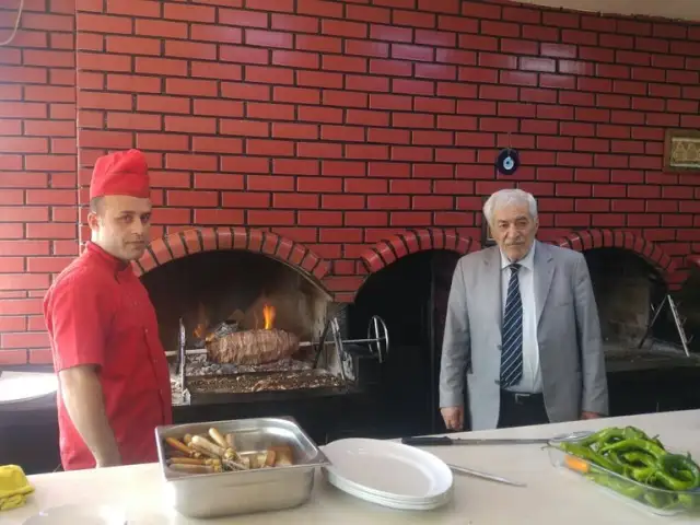 Koc Cag Kebabi'nin yemek ve ambiyans fotoğrafları 13