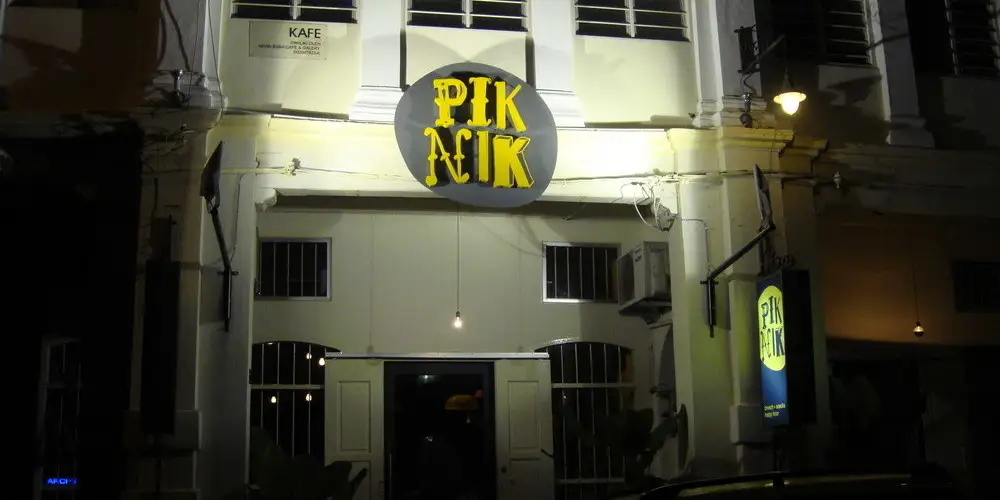 PikNik Cafe