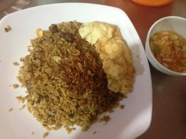 Gambar Makanan Nasi Goreng Kebuli Kambing Abu Kazura 5