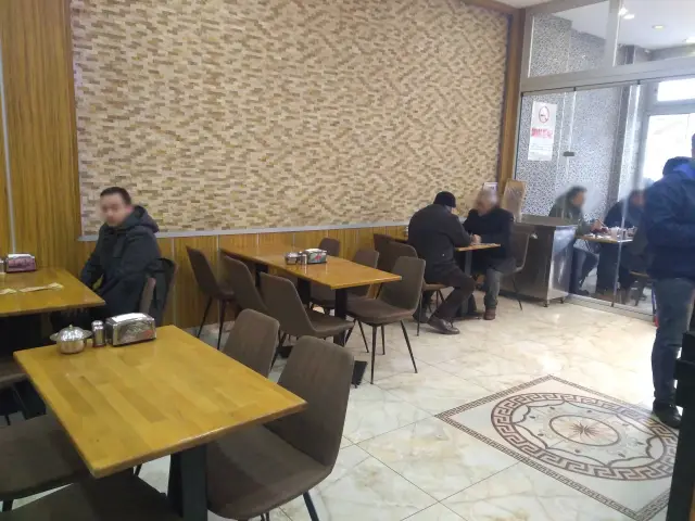 Yeni Ay Cafe Börek & Pide Salonu'nin yemek ve ambiyans fotoğrafları 8