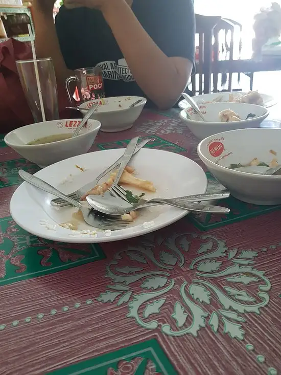 Gambar Makanan Sop Dengkil Bahagia 4