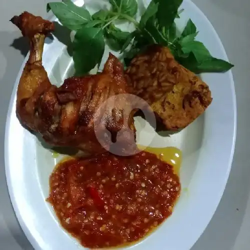 Gambar Makanan Ayam Goreng Sambal Suka Suka, Gatut Subroto 1