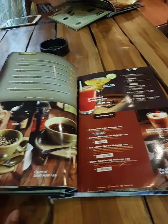 Gambar Makanan Rollas Coffee & Tea 17