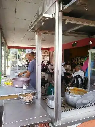 Yeh Roticanai Pokok Pauh