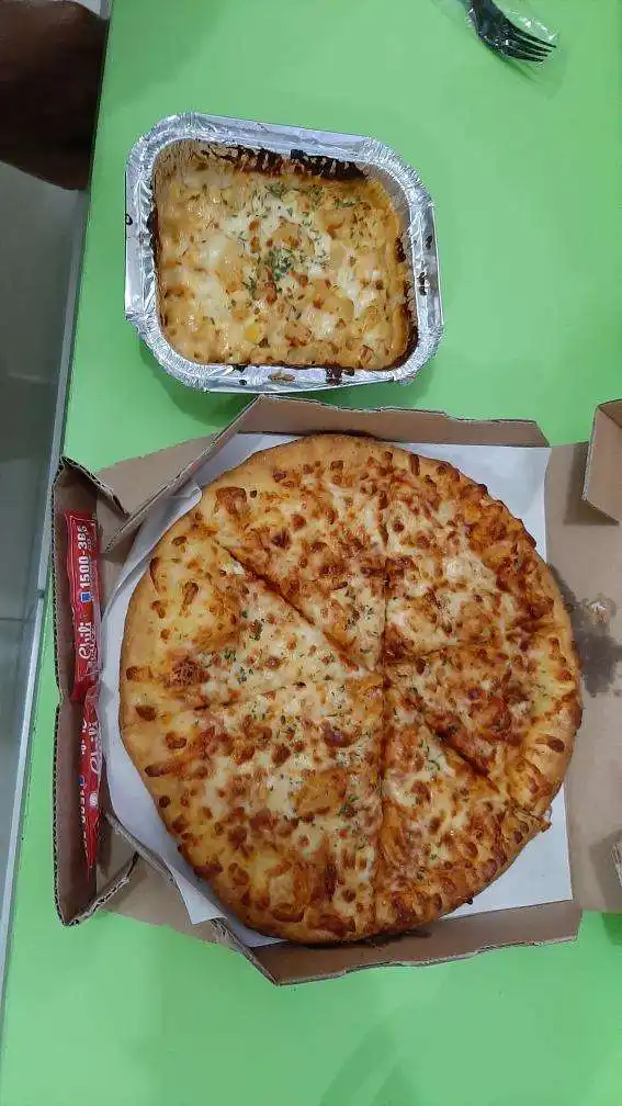 Gambar Makanan Domino's Pizza 18