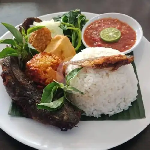 Gambar Makanan WR Muslim Nasi Tempong Special Baba Kemal, Denpasar 3