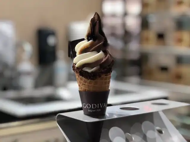 Godiva Chocolatetier Pavilion Food Photo 13