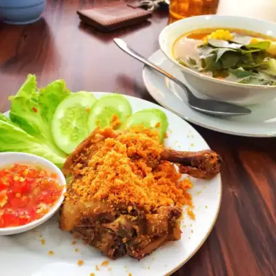 Ayam Goreng Karawaci