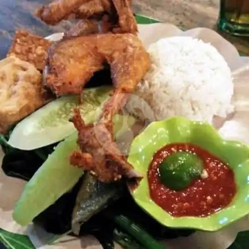 Gambar Makanan Lalapan/Nasi Tempong Monic, Sentanu 15