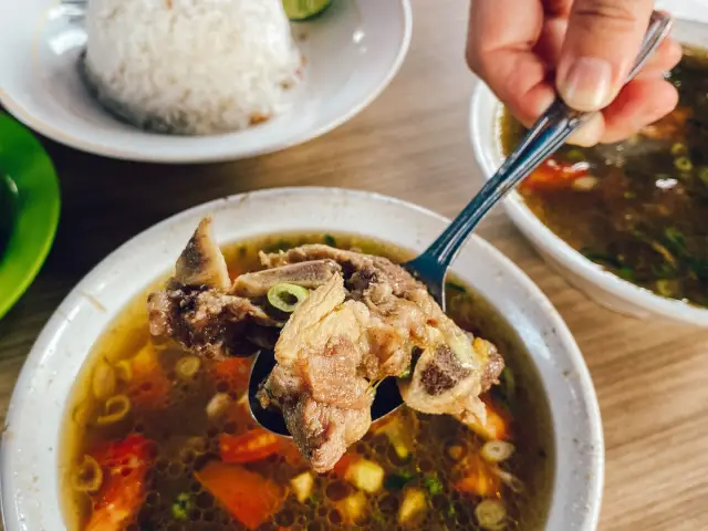 Gambar Makanan Sop Iga Sapi Mas Yanto 7