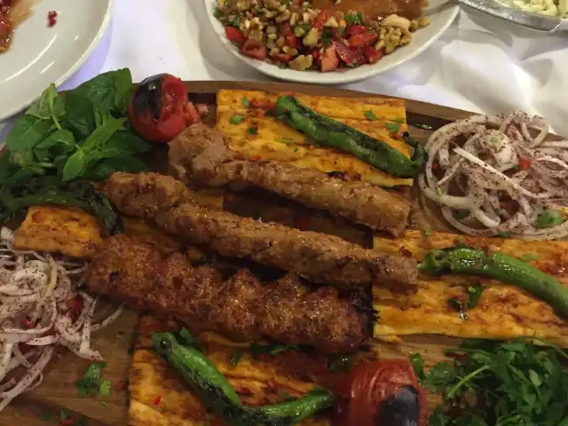 İbrahim Şef Kebap & Et'nin yemek ve ambiyans fotoğrafları 13