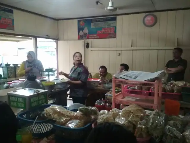 Gambar Makanan Warung Makan Mbak TOEN 3