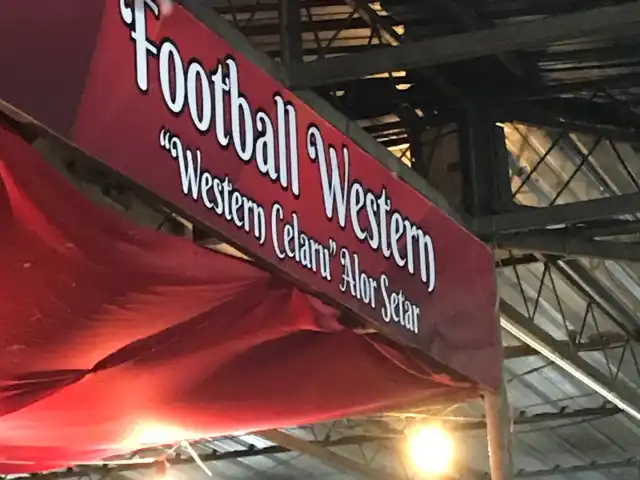 Football Western Food Photo 7