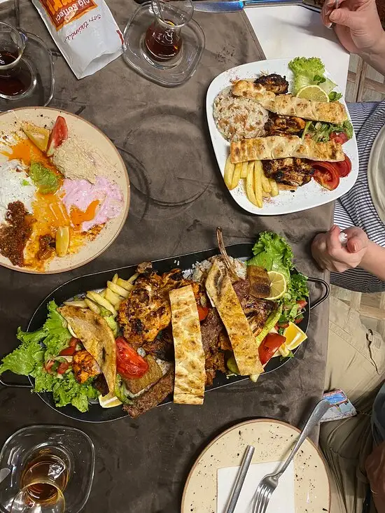Turkish Cuisine'nin yemek ve ambiyans fotoğrafları 7