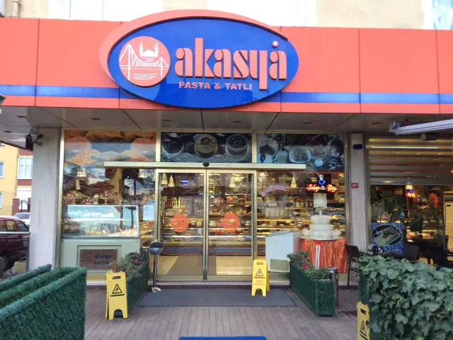 Akasya Pastanesi'nin yemek ve ambiyans fotoğrafları 1