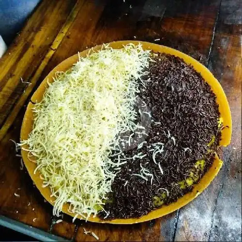 Gambar Makanan Martabak Is Rio Sudirman 3