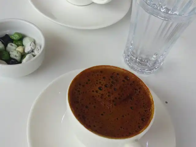 İzzet-i İkram Cafe Ve Kahvaltı Evi'nin yemek ve ambiyans fotoğrafları 1