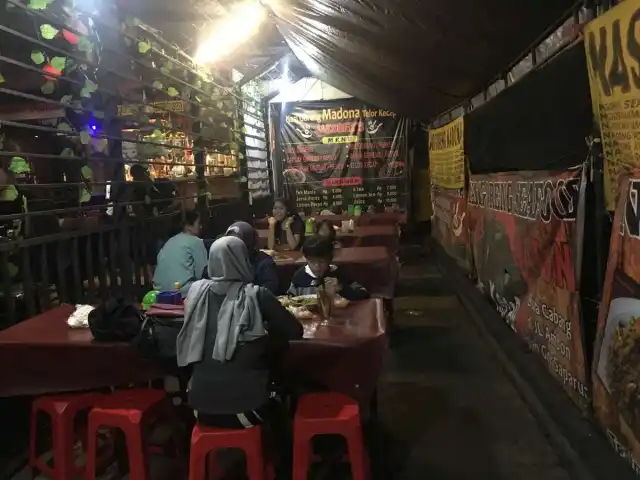 Gambar Makanan Nasi Goreng Madona 11