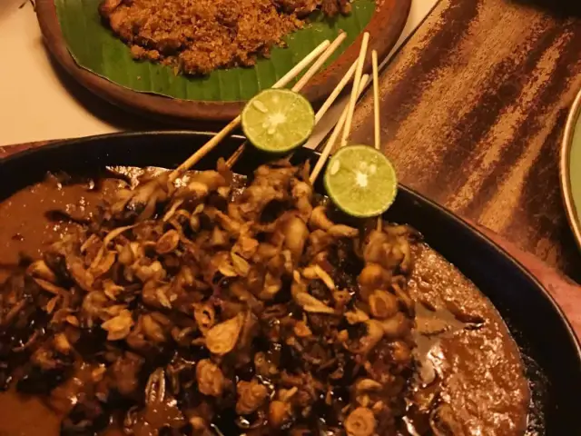 Gambar Makanan Talaga Sampireun 11