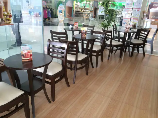 Cafe Nea Italliana South Town Centre in Cebu City - Discover Cafe food near  me | YummyAdvisor