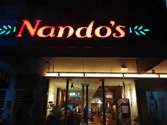 Nando&apos;s