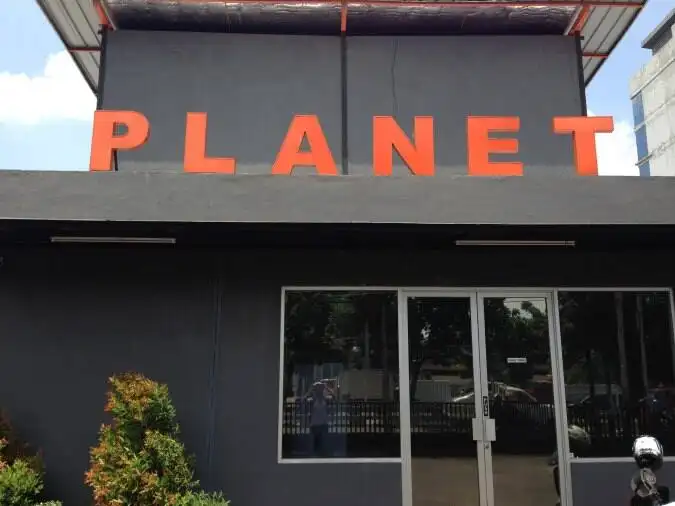 Planet Car Wash Cafe