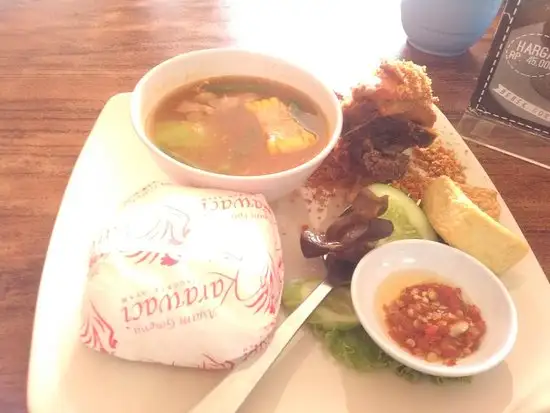 Gambar Makanan Ayam Goreng Karawaci 10