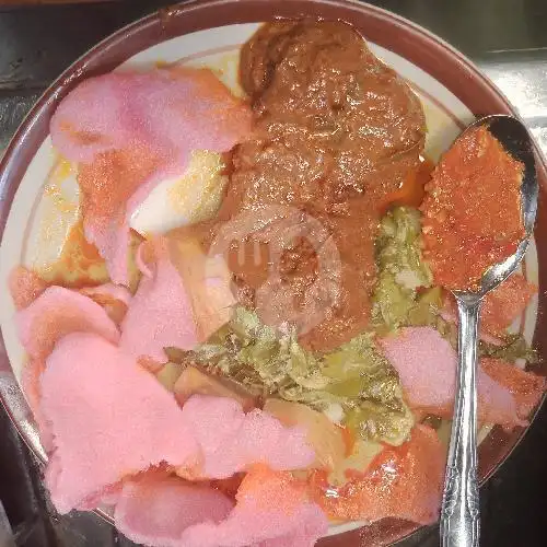 Gambar Makanan Ketupat Sayur Padang Uni Manis, Samping Pospol 8