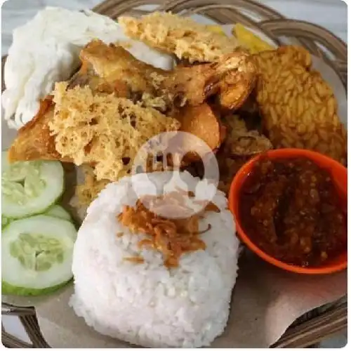 Gambar Makanan Ayam Kremes Kampret, Marpoyan Damai 1