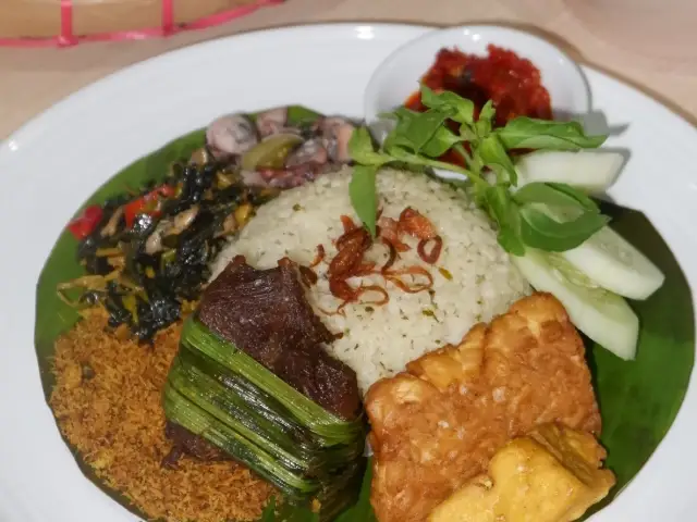 Gambar Makanan Liwetaan Resto 14