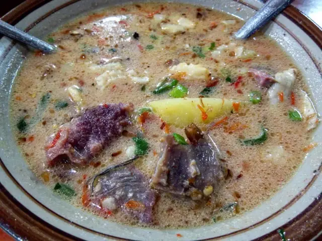 Gambar Makanan Sop Soto Betawi Ibu Yati 14