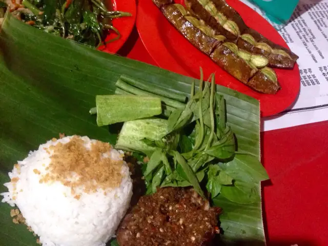 Gambar Makanan Bebek Majir Rajanya Sambel Gila 2