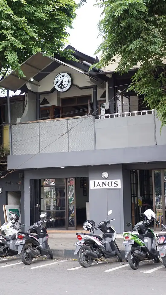 Gambar Makanan Janus Coffee & Library 16