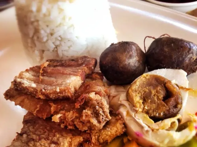 Fariñas Ilocos Empanada Food Photo 19