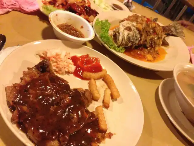 RESTORAN MAKANAN LAUT SEAFOOD ANIS WANIS JLN KEBUN Food Photo 11