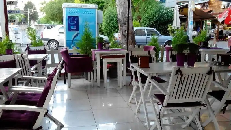 Erguvan Cafe'nin yemek ve ambiyans fotoğrafları 9