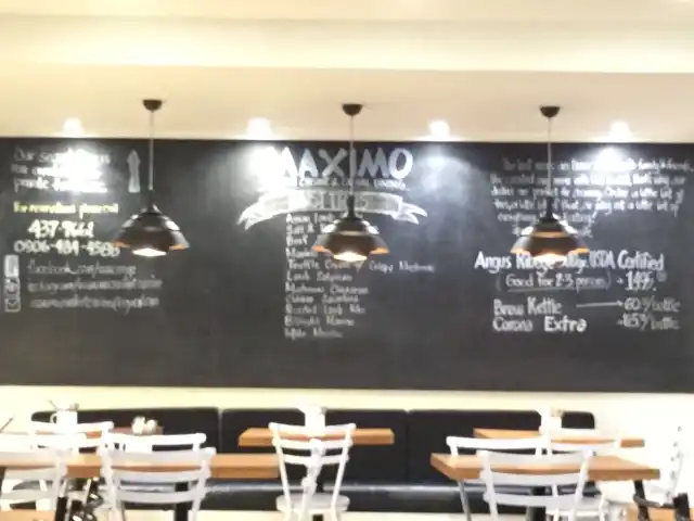 MAXIMO Comfort Cuisine & Casual Dining Food Photo 18