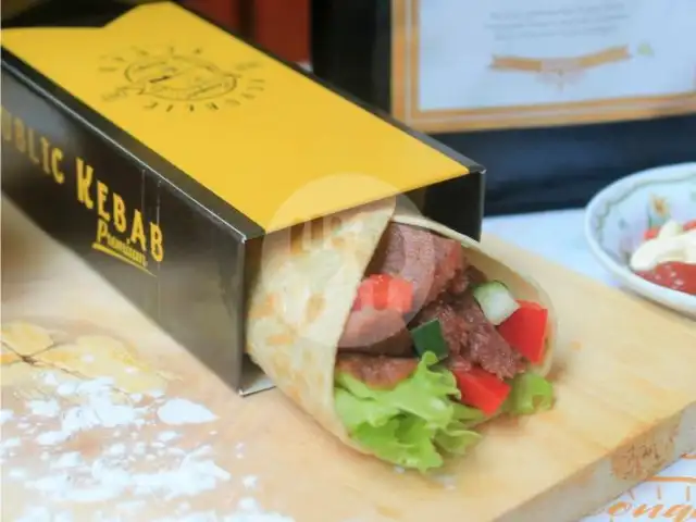 Gambar Makanan Republic Kebab Premium, Sukagalih 10