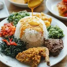 Gambar Makanan Nasi Padang Putri Chitra Prapatan Jembatan Besi, Tambora 5