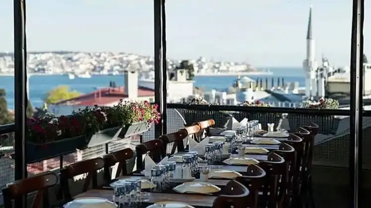 Beşiktaş'ta Bir Meyhane'nin yemek ve ambiyans fotoğrafları 4