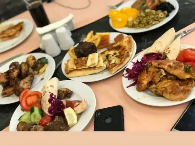 Long Beach Main Restaurant'nin yemek ve ambiyans fotoğrafları 16