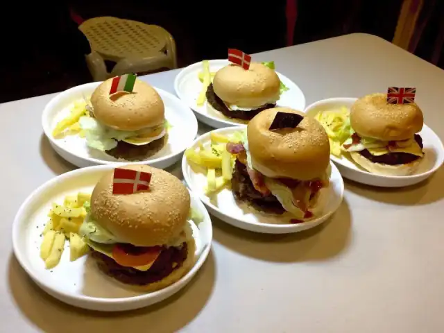 Four Burgers Food Photo 1